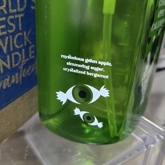 Candy Apple Cauldron 4-Piece Gift Set w/Bag • Bath & Body Works • - Picture 12 of 16